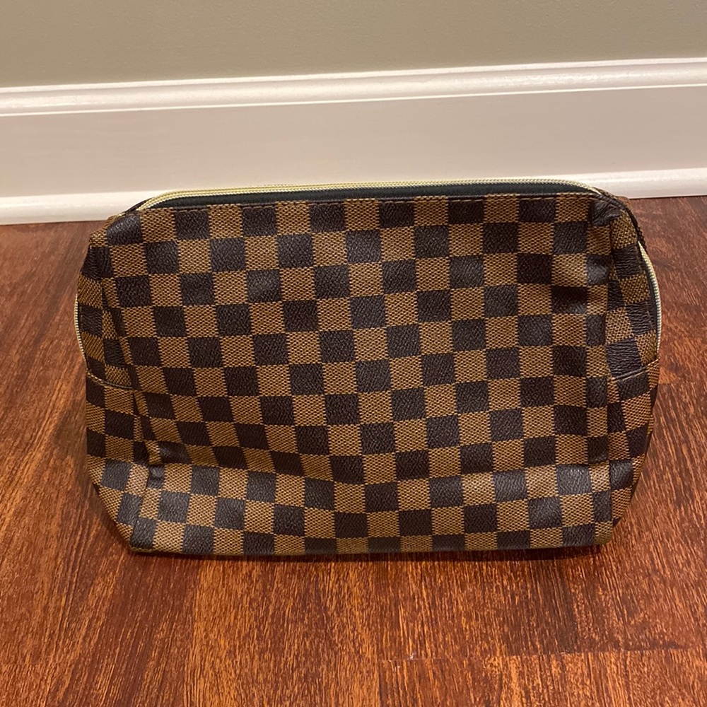 Brown Checkered Travel Makeup Bag